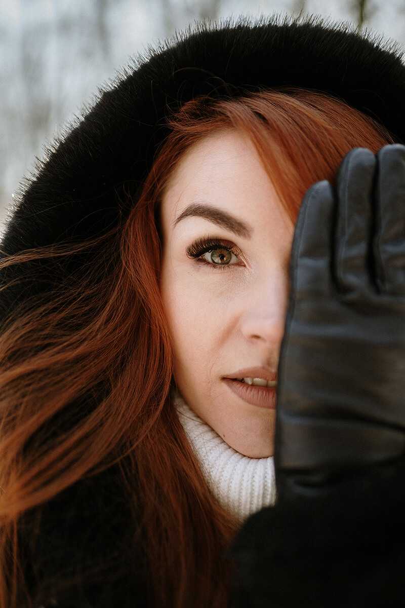 twarz pięknej kobiety portret