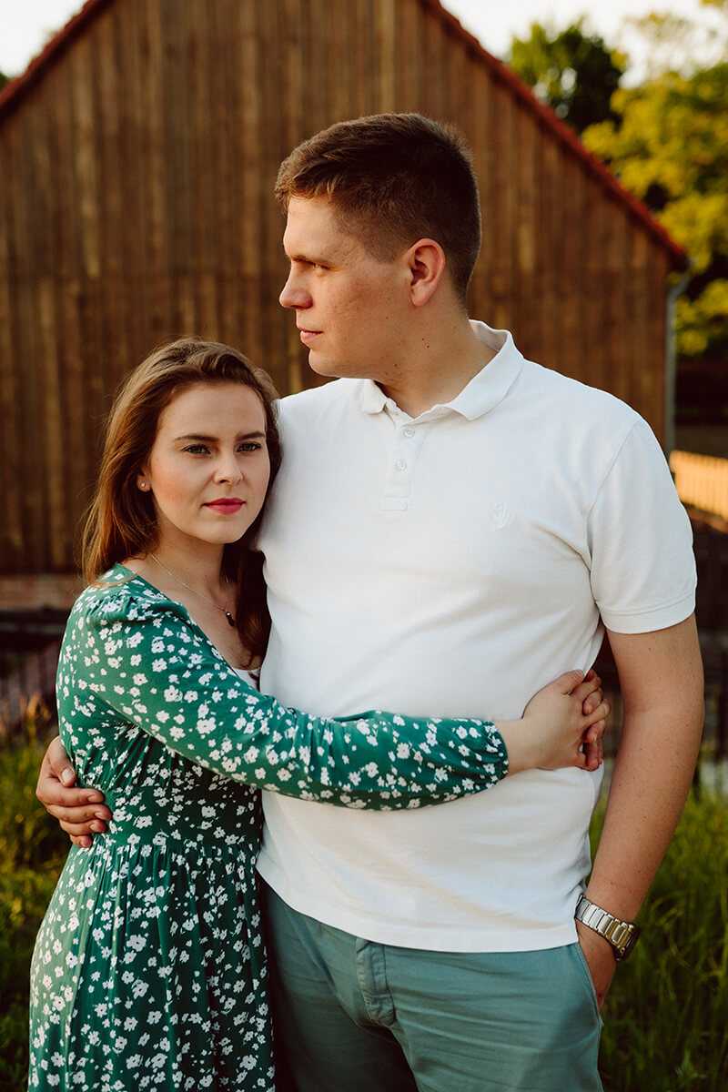 sesja narzeczenska koło poznania