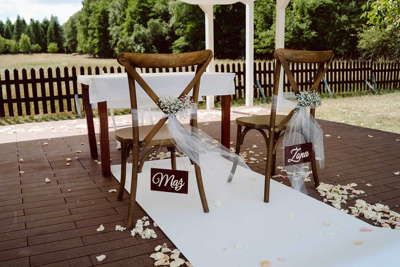 ślub cywilny w plenerze